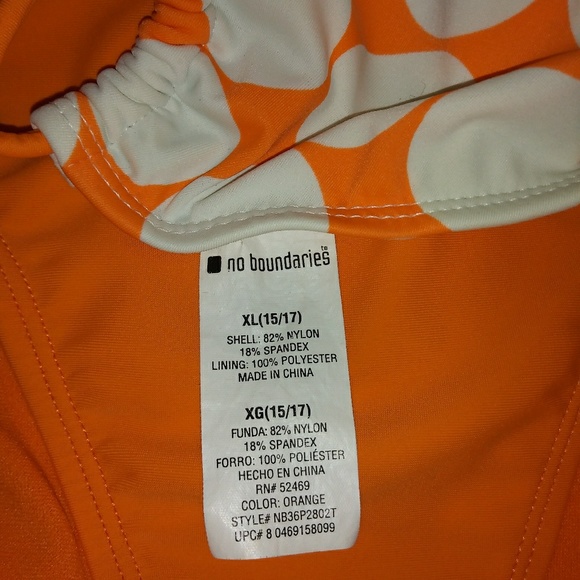 Bikini - Picture 3 of 3